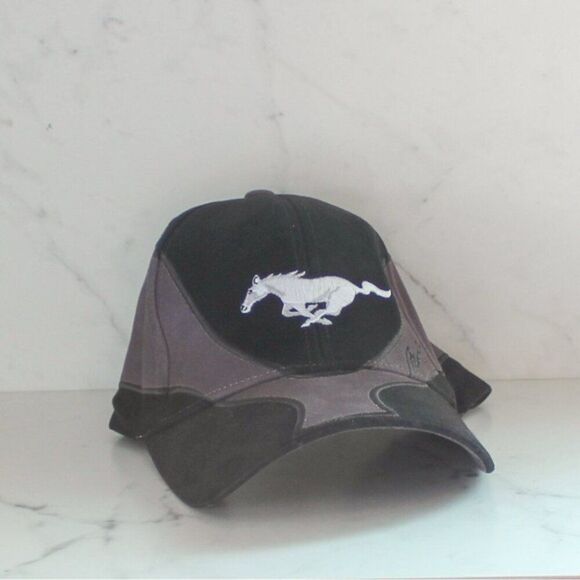 Ford Mustang Running Pony Logo Black and Grey Adjustable Baseball Hat - Picture 1 of 7